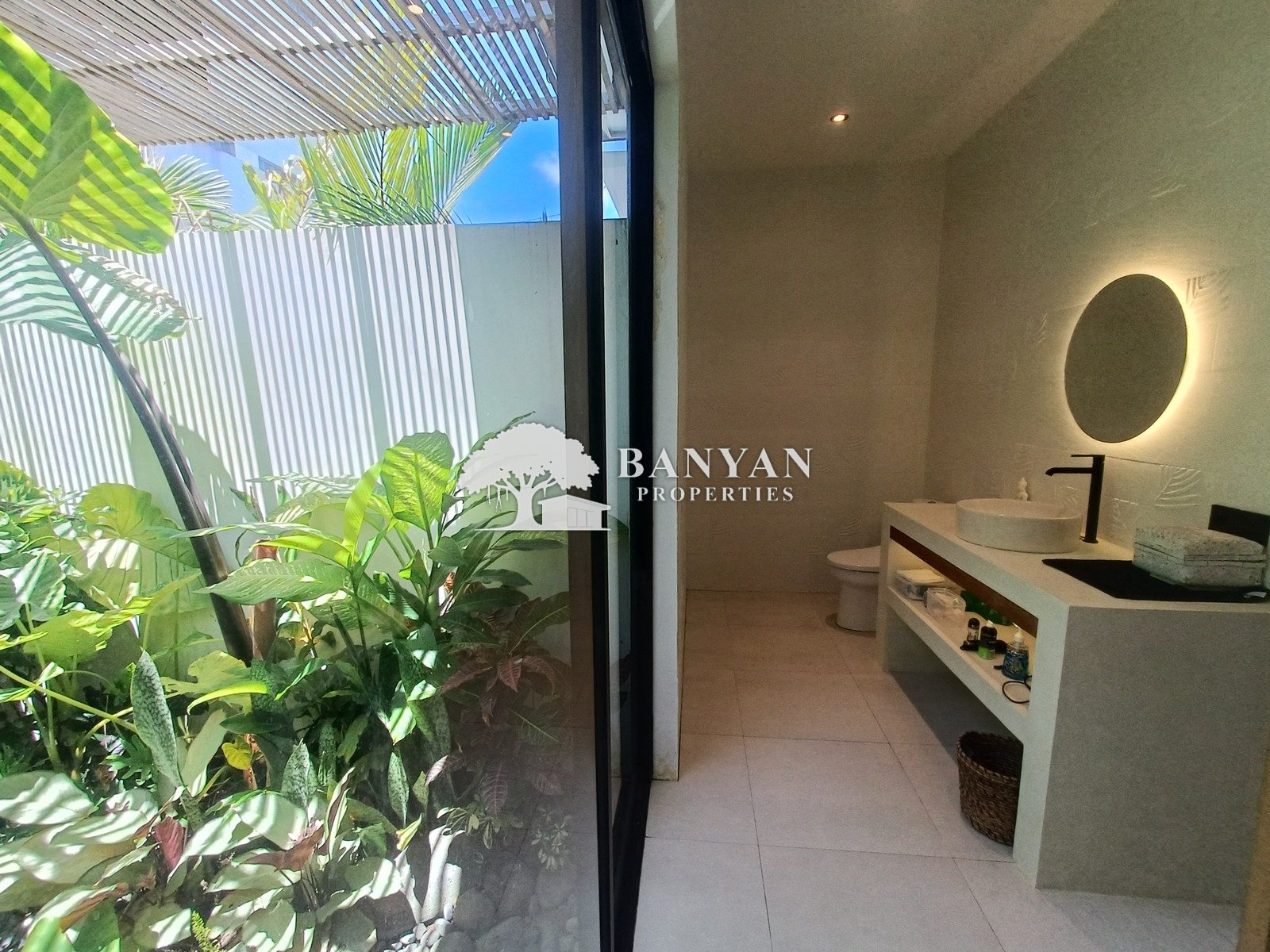 Villa Tunjung Sari Sanur - Beautiful 2 Bedroom Villa in Sanur — photo 14 of 14