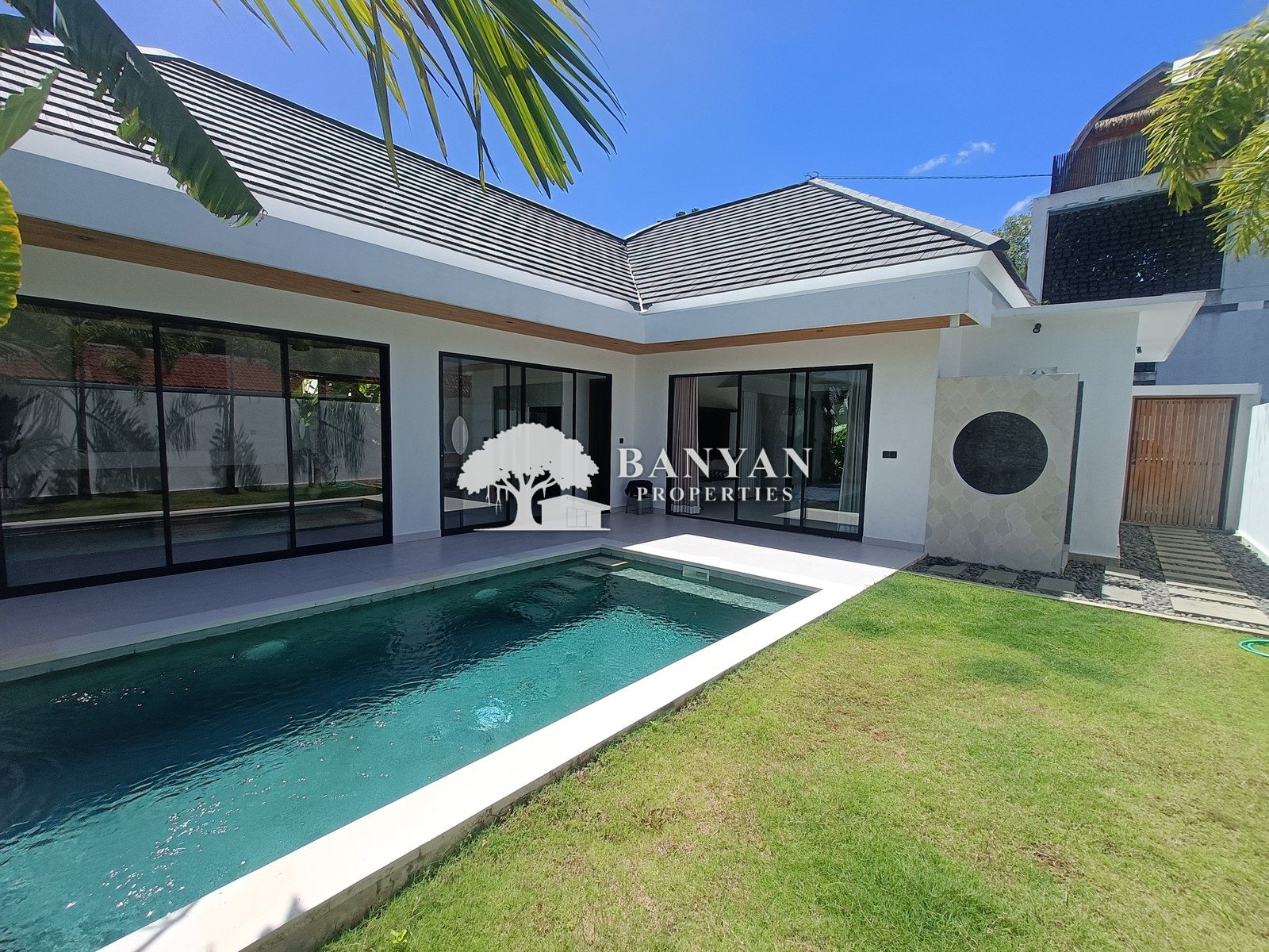 Villa Tunjung Sari Sanur - Beautiful 2 Bedroom Villa in Sanur — photo 3 of 14