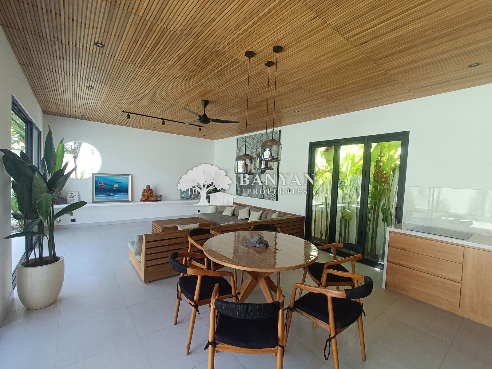 Villa Tunjung Sari Sanur - Beautiful 2 Bedroom Villa in Sanur — photo 7 of 14