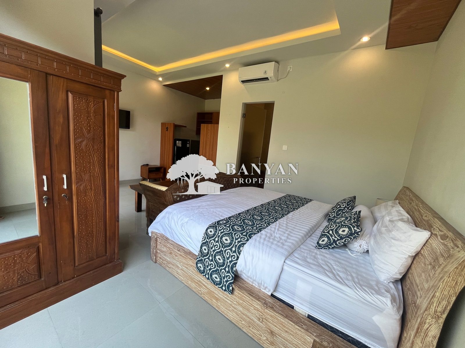 Jambul Room downstairs 1 — photo 4 of 10