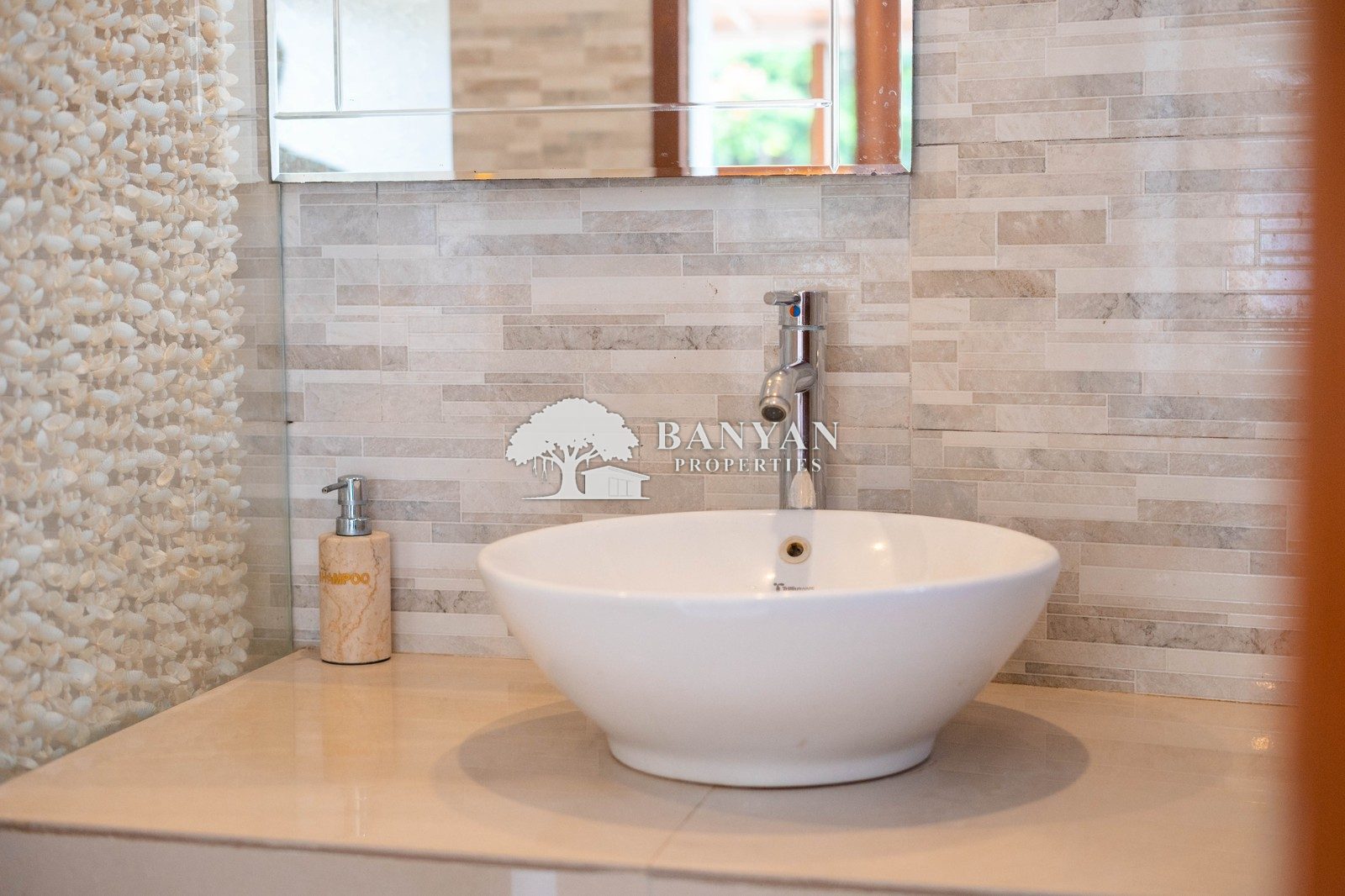Villa Athea - Cozy 2 Bedroom Villa in Nyuh Kuning — photo 10 of 44