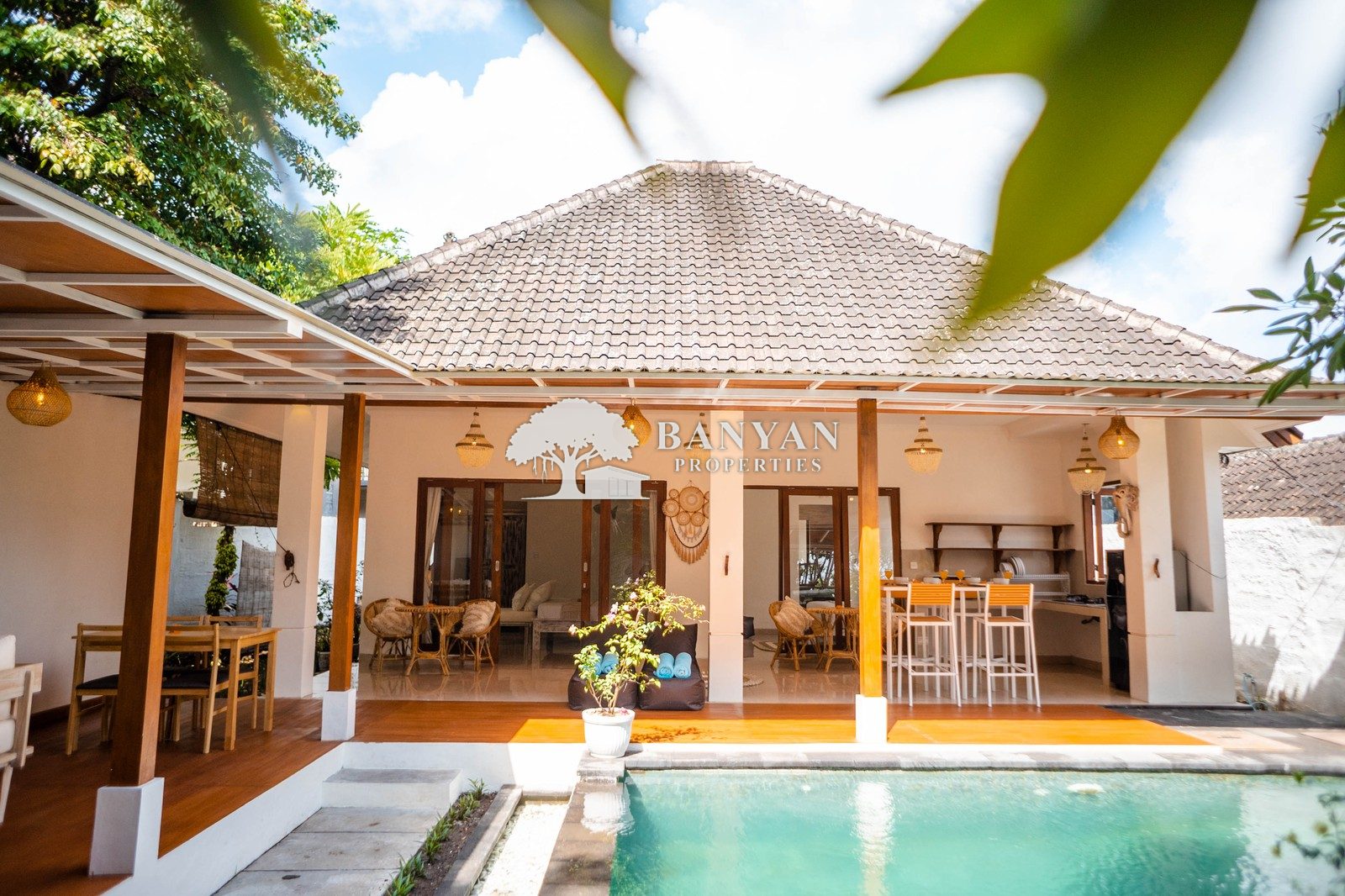 Villa Athea - Cozy 2 Bedroom Villa in Nyuh Kuning — photo 2 of 44