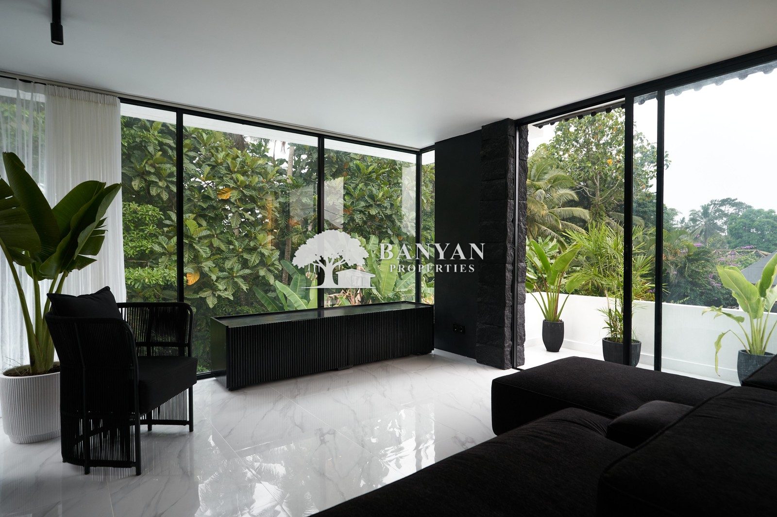 Sleek 2-Bedroom Contemporary Villa with Private Pool and Jungle Views — Jl. Tirta Tawar, Ubud — photo 10 of 26
