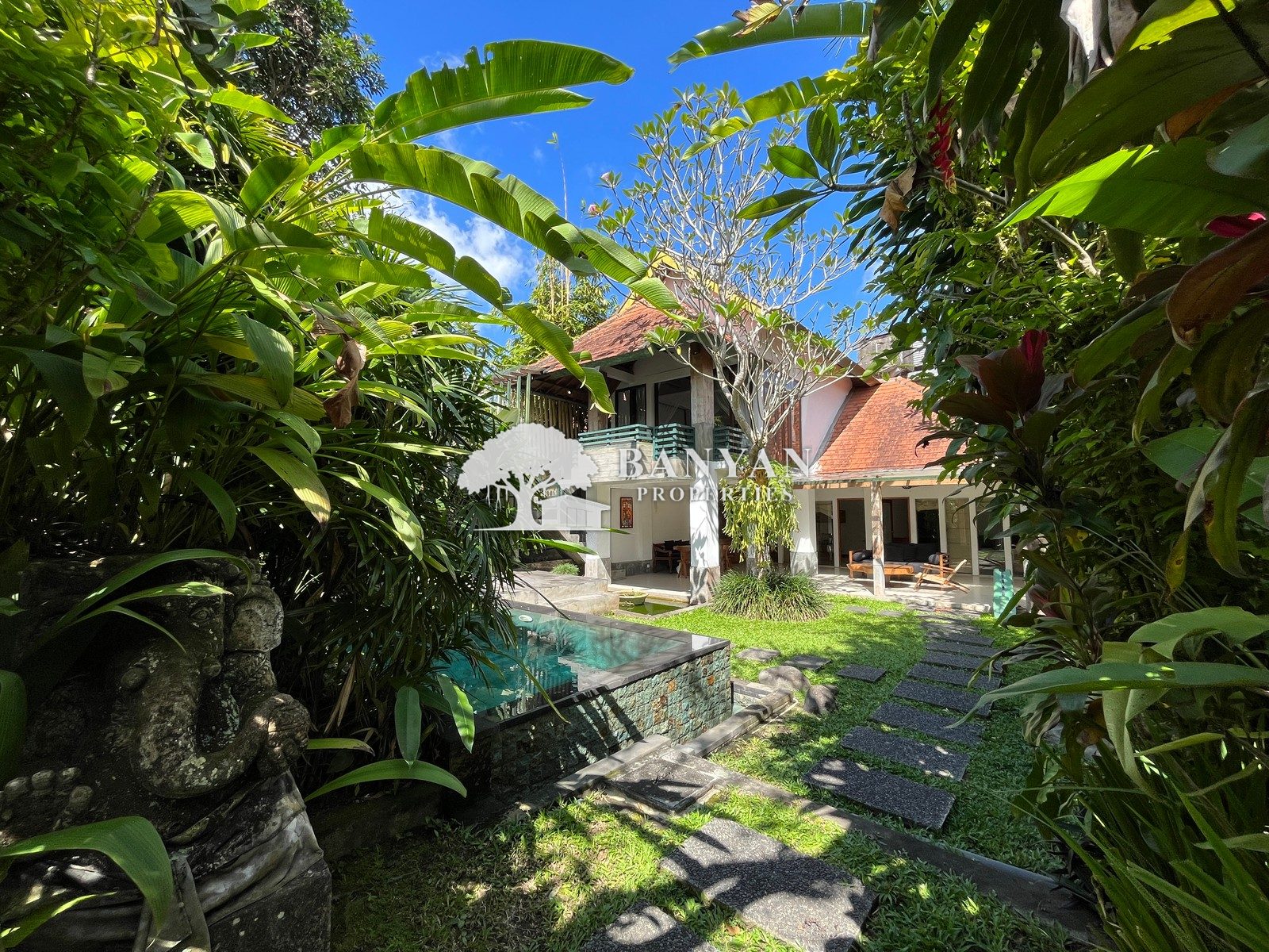 Villa Cahya