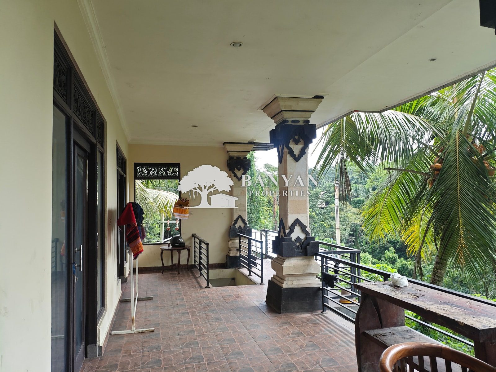 Rare 3-Storey Heritage Cottage for Sale with Jungle Views and Balinese Character — photo 7 of 18