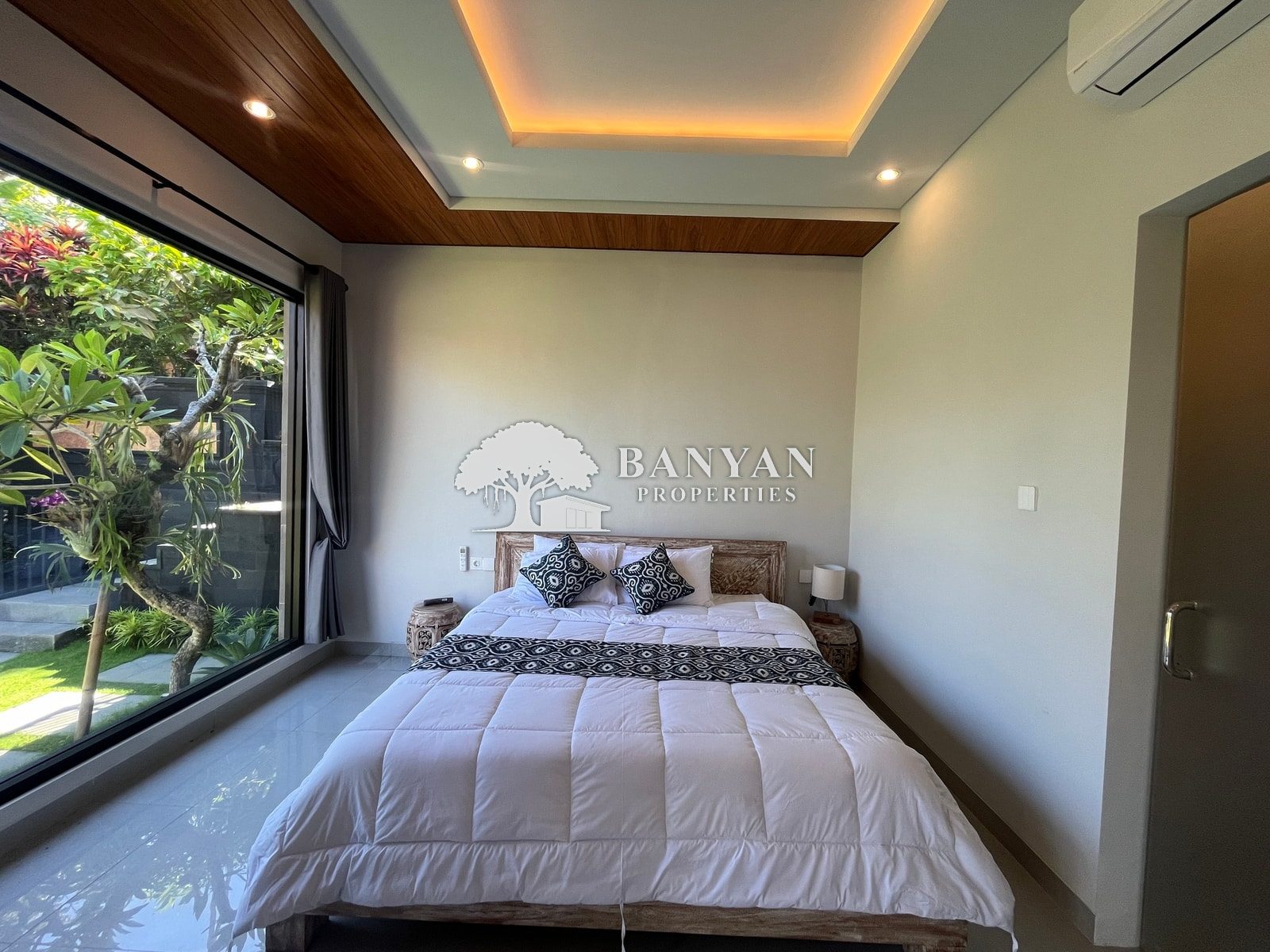 Jambul Room downstairs 2 — photo 6 of 9