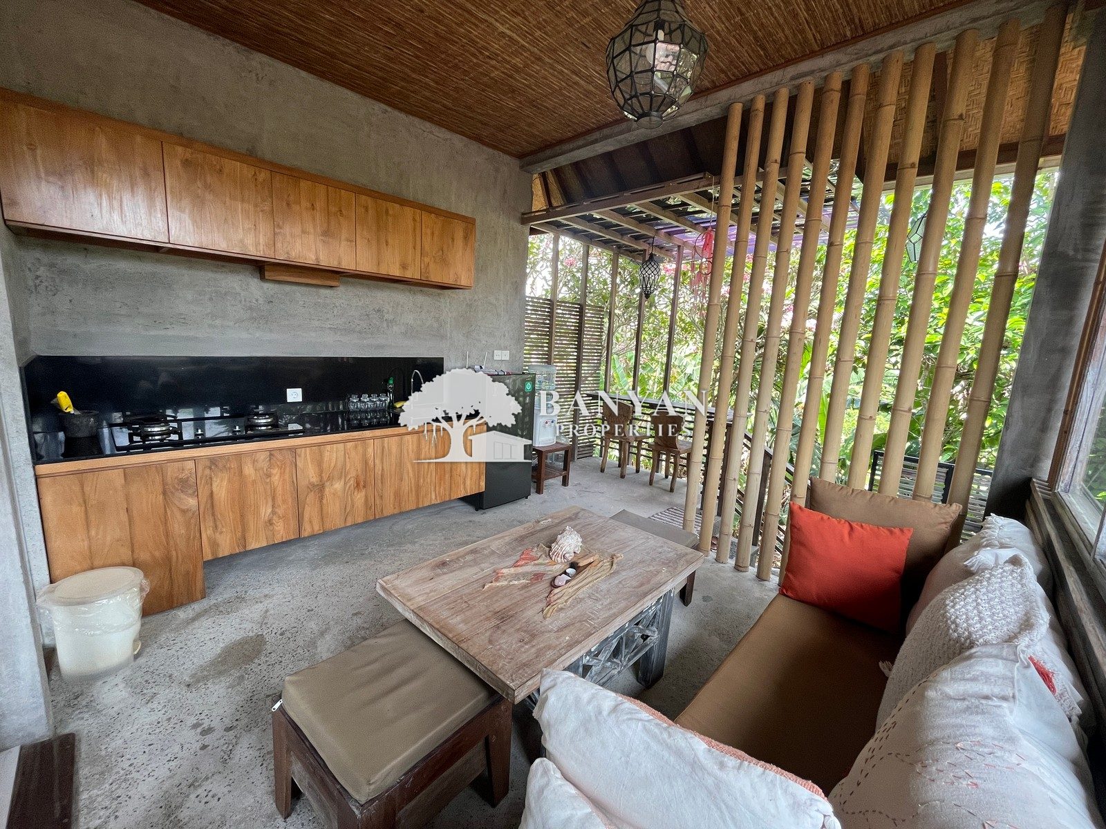 Kasa Apartment