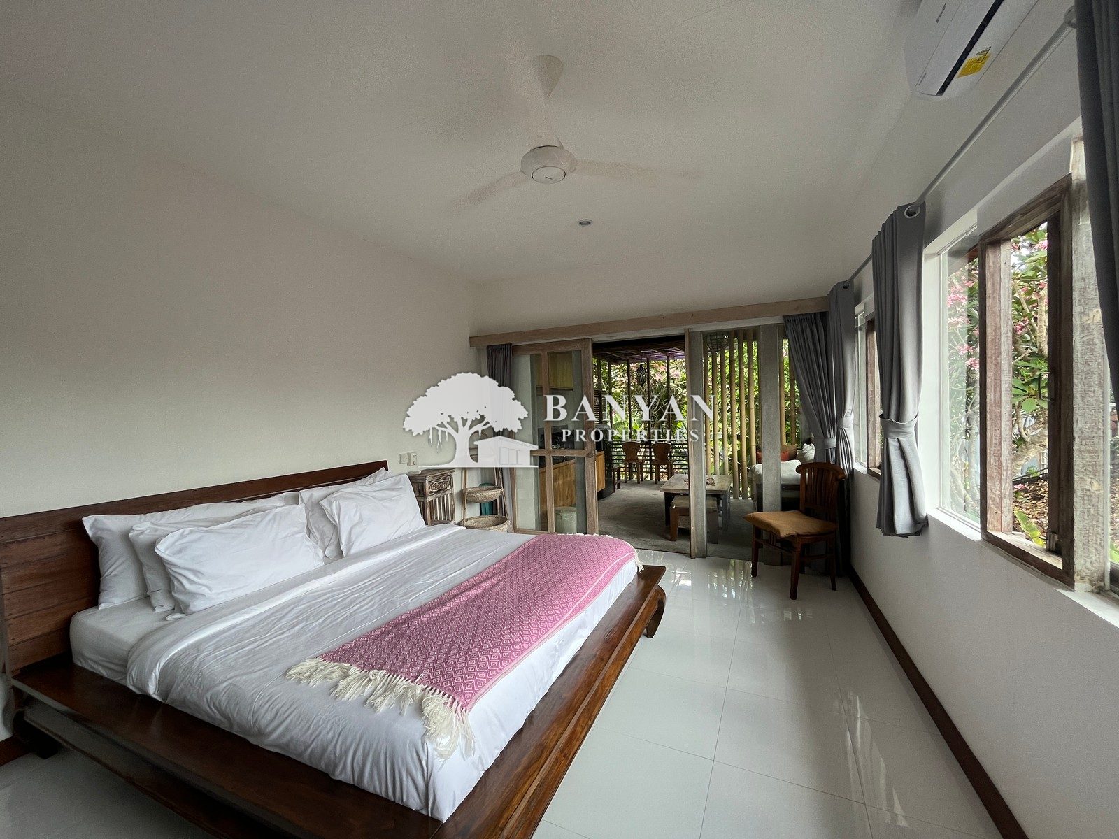 Kasa Apartment — photo 5 of 9
