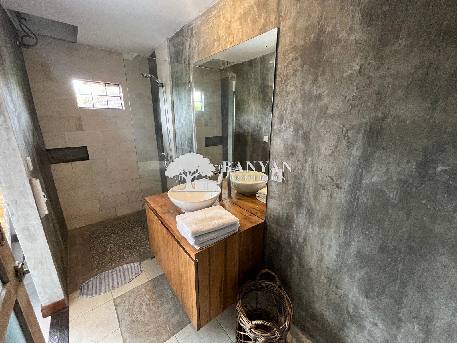 Kasa Apartment — photo 8 of 9