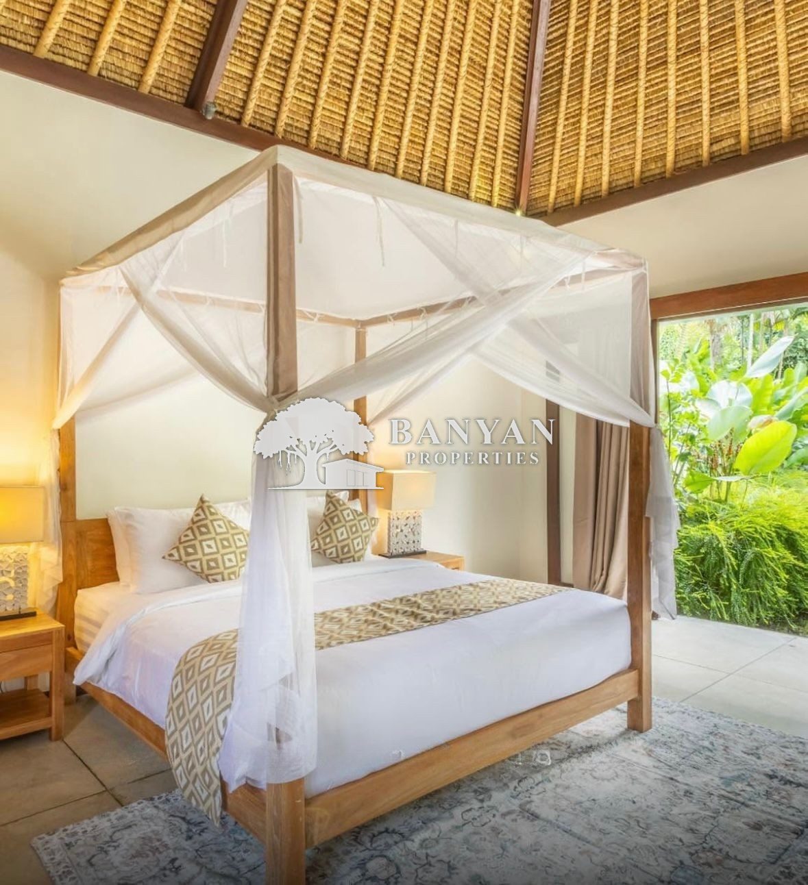 Spacious 3-Bedroom Balinese Villa with Private Pool and Jungle View — Peliatan, Ubud — photo 4 of 7